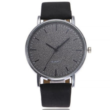 Load image into Gallery viewer, Geneva Men's Retro Leather Strap Quartz Watch